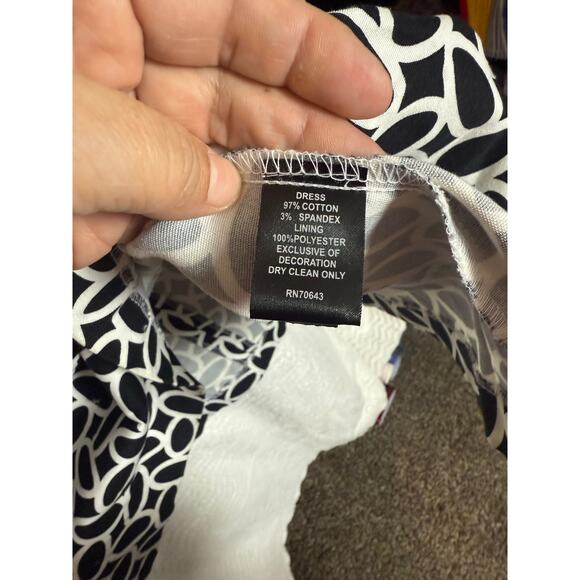 Jessica Howard Sleeveless fitted waist plus size dress 22 - Picture 4 of 6